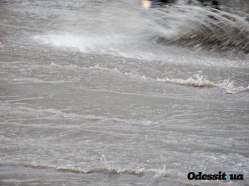 Вода в квартирах жителей Суворовского района появится ближе к ночи