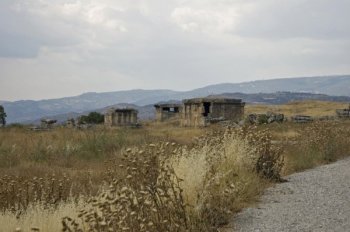 Прокуратура "отбила" у частника землю античного некрополя