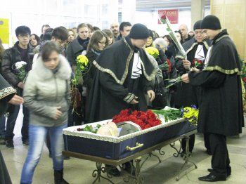 В Одесском университете простились с погибшим преподавателем Дмитрием Ищенко