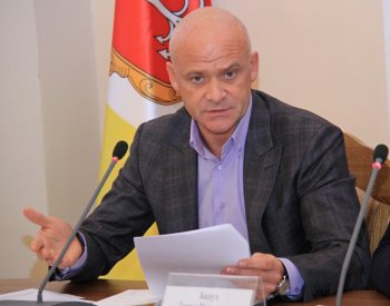 Геннадий Труханов напомнил городским чиновникам об их прямой обязанности – работать на благо одесситов