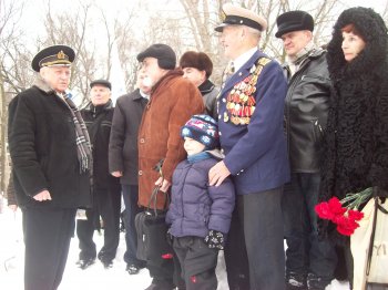 Память о подвиге Александра Маринеско