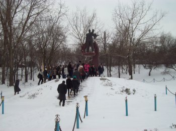 Память о подвиге Александра Маринеско