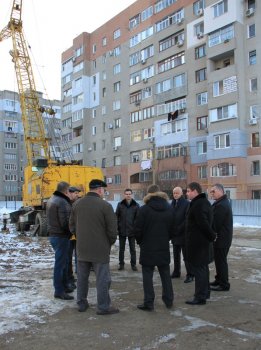 Строительство детской поликлиники застопорилось. Труханов разбирается