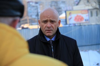 Строительство детской поликлиники застопорилось. Труханов разбирается