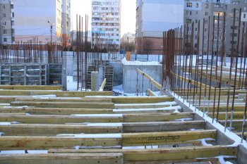 Строительство детской поликлиники застопорилось. Труханов разбирается