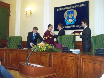 Министр МВД стал почетным доктором одесского вуза