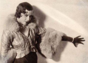 108 лет со дня рождения звезды Московского мюзик-холла Валентины Токарской