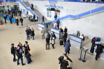 Таможенники пресекли попытку незаконного перемещения свыше 82 тысяч долларов США