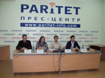 "Энергосбережение - это твое дело" - считают власти, депутаты, госслужащие и... граждане