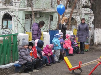 Павел Вугельман открыл очередную детскую площадку