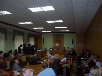 Одесские аптекари хотят зарплату «по-белому» и побольше