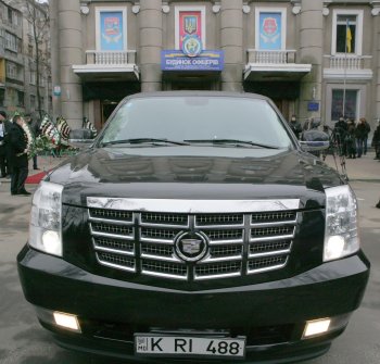В воскресенье пройдут похороны авиадиспетчера Дмитрия Песни