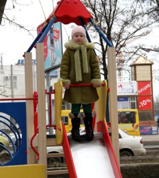 Людмила Варавва устроила праздник для детей