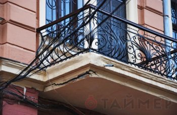 У легендарного «дома-стены» в Одессе новая беда