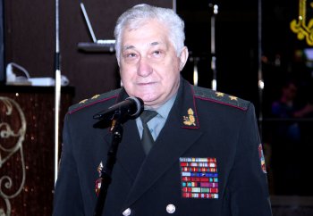 Геннадий Труханов поддерживает добрые традиции