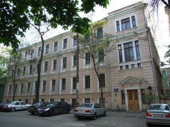 Нынешним одесским студентам-историкам не повезло: они не слышали лекции Петра Карышковского