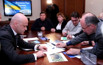 Геннадий Труханов: Накануне курортного сезона надо срочно решить проблему канализационного коллектора в Суворовском районе