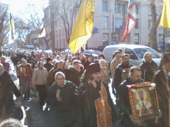 В Одессе прошел многотысячный Крестный ход, приуроченный к 400-летию Дома Романовых