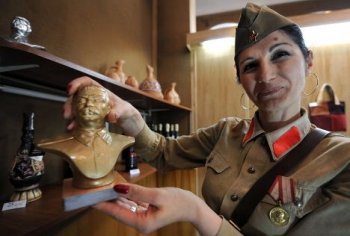 Там, где Сталина по-прежнему почитают как бога (фоторепортаж)