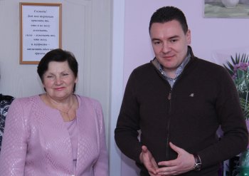Одесские регионалы поздравили женщин «Общества инвалидов Суворовского района»