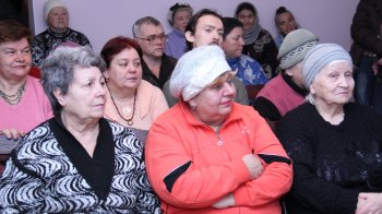 Одесские регионалы поздравили женщин «Общества инвалидов Суворовского района»