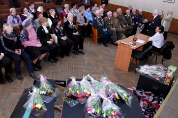 Людмила Варавва поздравила женщин-ветеранов