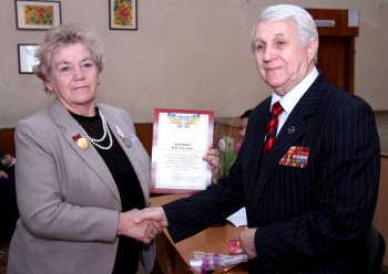 Людмила Варавва поздравила женщин-ветеранов