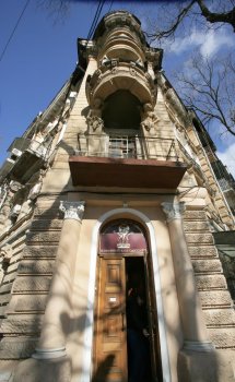 Сегодня одесситам показывали «Обнаженную натуру» (фото)