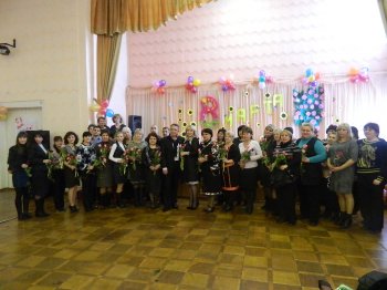 Евгений Гофман: Все цветы мира вам, любимые!