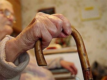 Одесситку лишили трех радостей жизни: украли тюнер, телевизор и антенну