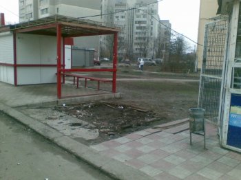Костусев устроил «геноцид» будок, хозяева которых не пользуются Интернетом