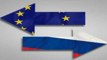 Социологи бьют тревогу: Украинцы почти одинаково хотят в ЕС и в Союз с Россией