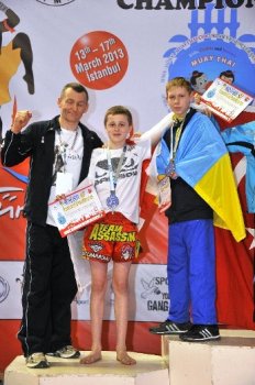 Одесситы достойно выступили на Чемпионате мира среди юниоров по таиландскому боксу (фото)