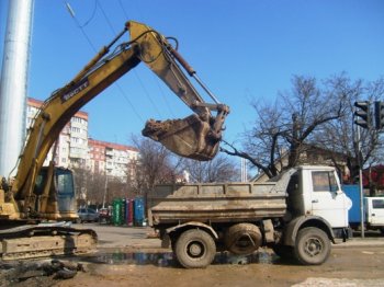 В Одессе ликвидирован провал на углу Левитана и Люстдорфской дороги