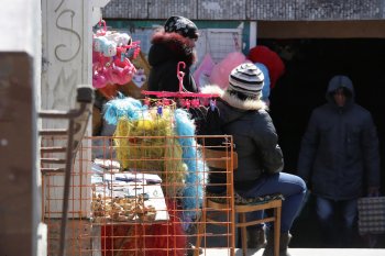 Одесскую Привокзальную площадь превратили в барахолку