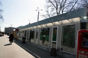 Одесскую Привокзальную площадь превратили в барахолку