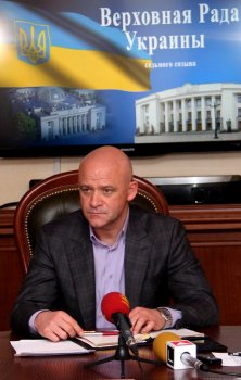 Геннадий Труханов: "Строительство детской поликлиники будет доведено до конца"