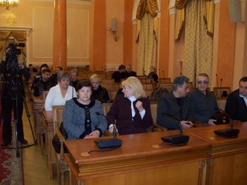 Решать проблемы, объединив усилия
