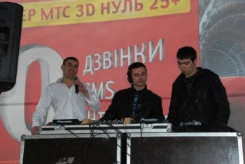 Юморина-2013: на Приморском бульваре Одессы состязались лучшие ди-джеи. Фото