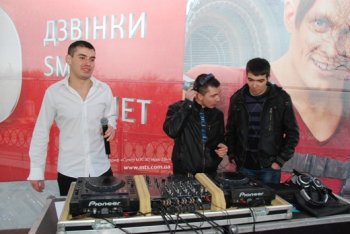 Юморина-2013: на Приморском бульваре Одессы состязались лучшие ди-джеи. Фото