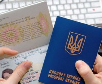Выезжающих на ПМЖ за границу без налоговой декларации не выпустят