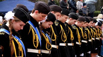 Более 200 тысяч юных одесситов несли Почетную Вахту Памяти на Посту №1
