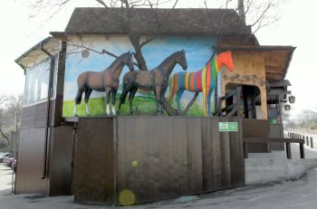 Сгоревший почти дотла ресторан "Первачок" готов к открытию (фото)