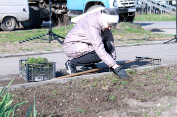 Одесситы активно очищают город от мусора