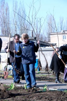 Одесситы активно очищают город от мусора