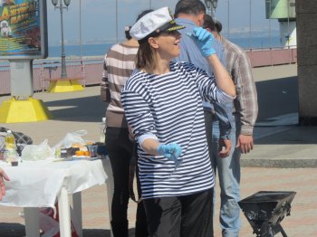 На Морвокзале журналисты демонстрировали кулинарные способности