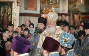 Главное богослужение в праздник Благовещенья прошло в Одесском кафедральном Свято-Успенском соборе (фото)