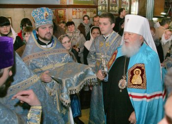 Главное богослужение в праздник Благовещенья прошло в Одесском кафедральном Свято-Успенском соборе (фото)