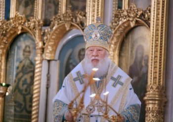 Главное богослужение в праздник Благовещенья прошло в Одесском кафедральном Свято-Успенском соборе (фото)