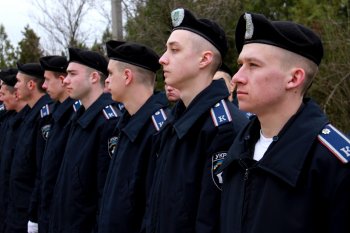 Геннадий Труханов: Нельзя забывать, что война - это ужас, смерть и горе